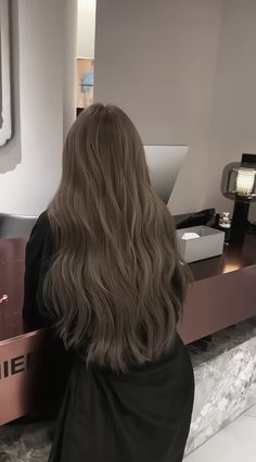 Cool Brown Hair With Dimension, Cold Tone Hair Color, Cool Undertones Hair Color, Frosty Brunette Hair, Milk Tea Hair Color Asian, Twist Loc Styles, Long To Short Haircut, 2024 Hair Trends For Women