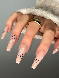 Unghie Nail Art, Heart Nail Designs, Nude Nail Designs, Beige Nails, Coffin Nails Long, Heart Nails