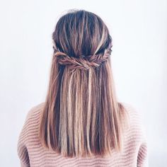 Straight braided hair Straight Prom Hair, Medium Hair Braids, No Heat Hairstyles, Long Straight Hair, Hair Goals, Hair Looks