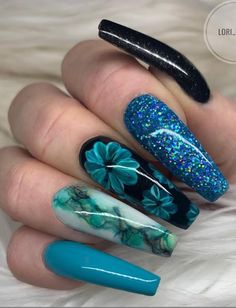 A women's lifestyle destination dedicated to style, entertainment, love, and living beautifully. Lily Nails, Fashion Nail Art, Nails Acrylic Coffin, Coffin Nails Matte, Flower Acrylic, Acrylic Nail Set, Nail Art For Beginners, Nail Art At Home, Awesome Nails