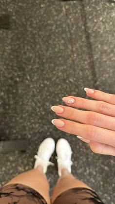 French Tip Nails For School, Summer Vacation Nails Almond, French Tip Hibiscus Almond Nails, French Nails Hibiscus, Almond Nails Hibiscus, White French Tip Almond Nails With Flower, French Tip With Hibiscus Flower, White French Tip Nails With Flowers