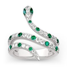 The snake is one of the oldest and most widespread mythological symbols, a symbol of transformation, rebirth and immortality. Crafted in sterling silver, the ring is set with glittering white stones as skin and decorated with green stones to add its spark. If you are interested in snake jewelry, just add this ring to your jewelrybox.Carat Weight: 2.579 ctStone Size: 2,1.8,1.5,1.3,1.5*3,1.3,1.5,1.8,2 mmStone Type: Jeulia® StoneNumber of Stones: 45 Stone Color: Diamond White, Emerald GreenStone Sh Slytherin Jewelry, Stile Harry Potter, Jewelry Knowledge, Harry Potter Jewelry, Magical Jewelry, Snake Jewelry, Snake Ring, Jewelry Outfit, Fantasy Jewelry