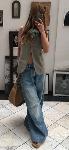 2024 Summer Street Style, Spring Outfits 2024 Street Style, 2024 Casual Outfits Women, Spring Summer Outfits 2024, Spring Street Style 2024, Street Fashion 2024, 2024 Street Style, Cooler Look