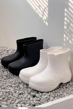 Chunky Rainboots - Hand picked by storets' stylists Height 16cm Trendy White Martin Boots With Chunky Platform, White Chunky Platform Martin Boots For Winter, White Martin Boots With Chunky Platform For Winter, White Platform Martin Boots For Winter, Casual Chunky Ankle Boots, Winter White Martin Boots With Chunky Platform, White High Ankle Martin Boots With Chunky Platform, White Chunky Platform Winter Boots, White Chunky Platform Boots For Winter