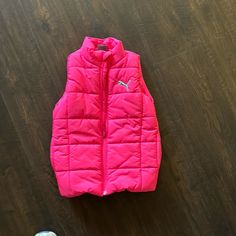 Never Worn Pink Puffer Vest. Super Warm And Has Pockets! Bundle Kids Clothes For A Deal Size Xxs Casual Pink Outerwear For Playwear, Pink Playwear Outerwear For Winter, Casual Pink Outerwear For Winter Sports, Pink Puffer Vest, Girls Vest, Puffer Vest, Wear Pink, Kids Jacket, Puffer