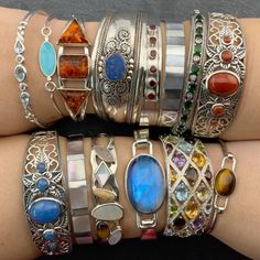 Colourful Silver Jewelry, Bangle Bracelets Aesthetic, Maximalist Silver Jewelry, Tons Of Bracelets, Loud Jewelry, Thrifted Jewelry, Maximalist Jewelry, Vintage Boho Style