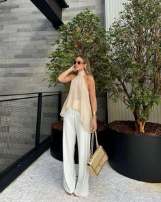 Spring Formal Outfits, Elegant Pants Outfit, Elegance Dress, Elegant Classy Outfits, Overalls Outfit, Vsco Girl, Classy Fashion, Cute Fall Outfits, Fashion Mistakes