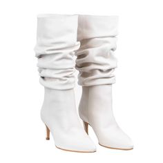 Classic boots in butter white leather, frilled, about 30 cm high (size 38) with a thin heel, without zipper, slightly wide on the leg, suitable both over trousers and over stockings.  The height of the heel is 6. 5cm Remove dirt with a soft cloth. Rub off as much dirt and grime as you can with a clean, dry cloth. Classic Boots Woman, White Heel Boots, Good Attitude, White Heels, Classic Boots, Biker Boots, Casual Winter Outfits, Heel Boots, Crete