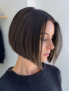 Bob Hairstyles Straight Hair, Bob Haircut Straight Hair, Elegant Haircuts, Chin Length Cuts, Cute Bob Hairstyles, Graduated Bob Haircuts