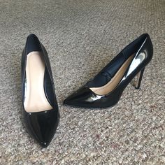 Size 10 Elegant Black Forever 21 Heels, Forever 21 Black High Heels, Forever 21 Elegant Black Heels, Forever 21 Elegant Formal Heels, Elegant Forever 21 Heels For Formal Occasions, Forever 21 Black Spring Heels, Forever 21 Black Heels For Spring, Forever 21 Elegant Pointed Toe Heels, Forever 21 Heels For Formal Occasions