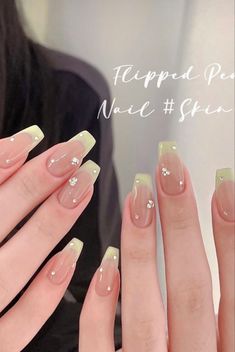 Shiny Almond Acrylic Nails, Simple Stone Nail Design, Korean Nails Trends, Cute Dainty Nail Designs, Pastel Nail Colors Spring, Douyin French Tip Nails, Cute Korean Nails Simple, Basic Nail Set Ideas, Gel Nail Designs Aesthetic