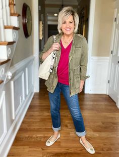 Over 40 Fashion Blogger, Tania Stephens is wearing a bright pink tee with cuffed jeans and loafers31 Tania Stephens, Green Jacket Outfit, Fall Fashion Colors, Over 40 Fashion, Spring Jeans, 50 Is Not Old, Women Appreciation, Stylish Outfits For Women Over 50, Hit Or Miss