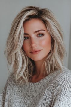 31 Must-See Hairstyles for Older Women with Fine Hair in 2024 – CreativeBooster Blonde Hair W Dimension, Medium Hairstyle Women Shoulder Length, Fine Hair Lob, Side Part Medium Length Hair, Hairstyle For Fine Hair, Medium Hairstyles For Women, Youthful Hairstyles, Medium Length Blonde Hair, Shoulder Length Blonde