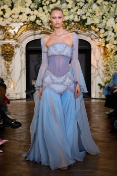 miss sohee couture 2024 Moda Paris, Runway Dresses, فستان سهرة