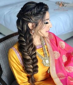 Messy Braided Hairstyles, Wedding Lunch, Fishtail Braid Hairstyles, Bridal Hairdo, Side Braid Hairstyles, Bridal Hair Buns, Indian Wedding Hairstyles