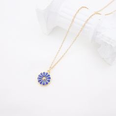 🎉Dainty indigo enamel daisy necklace 🎉Design and handcraft in our Burlington Studio ------------------------------------------------------------- PRODUCTS DETAILS Pendant: 11X11mm Pendant: 14K gold plated enamel Chain: 14K gold filled Chain length: 16"/18"/20"/22" available from drop-down list, other length pls leave me a message for customization Model: 18" chain ------------------------------------------------------------- SAME COLLECTION Earrings https://www.etsy.com/ca/listing/770373711/da Enamel Flower-shaped Jewelry For Wedding, Flower Shaped Enamel Jewelry For Wedding, Flower-shaped Enamel Jewelry For Wedding, Enamel Flower Shaped Wedding Jewelry, Flower Shaped Enamel Wedding Jewelry, Dainty Blue Necklace For Wedding, Blue Flower-shaped Jewelry With Flower Charm, Dainty Flower-shaped Enamel Jewelry, Blue Dainty Necklace With Flower Pendant