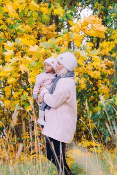 Mommy and me look. Girl and her Mom white and blush beanie look for fall and spring. Grey, white and pink outdoor look for women with a beanie. Fall Beanie, Fall Beanies, Eco Friendly Clothing