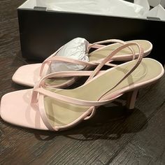 Nwt Nib Missguided Pink Strappy Sling Back Sandal Heel May Be Chipped Light Pink Kitten Heels, Pink Heels Aesthetic, Sandals Aesthetic, Light Pink Heels, Pink Strappy Heels, Pink Kitten Heels, Hoco Inspo, Rainbow Heels, Heels Aesthetic