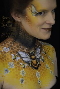 Bee Face Paint, Neck Art, Galaxy Makeup, Face Art Makeup, Bee Honeycomb