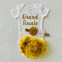 Baby Girl Coming Home Outfit Baby Girl Clothes Newborn Outfit Girl Summer Grand Finale Yellow White Baby Outfit - Etsy Fitted White Diaper Cover For First Birthday, White Baby Clothes, Girls Coming Home Outfit, Newborn Girl Outfits, Take Home Outfit, Rodeo Outfits, Baby Girl Outfits Newborn, Newborn Outfit, Chiffon Ruffle