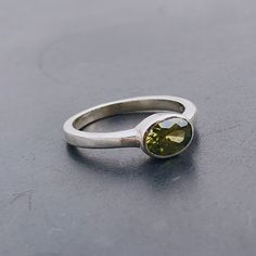 Natural Peridot Minimalist Ring, 925 Silver Ring, Handmade Ring, Women Ring, Bohemian Jewelry, Green Peridot Ring, Statement Silver Ring Material: 925 Sterling silver Jewelry type: Ring Material Colour: Silver Ready To Ship ships worldwide from India 925 stamped Handmade item Peridot Ring, Minimalist Ring, Green Peridot, 925 Silver Ring, Ring Boho, Women Ring, Ring Women, Minimalist Rings, 925 Silver Rings