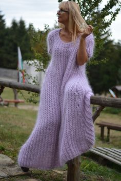 Mohair Dress, Mohair Sweaters, Dresses For Pregnant Women, Crewneck Style, Dress Winter, Mohair Cardigan, Thick Sweaters, Mohair Sweater, Style Expert