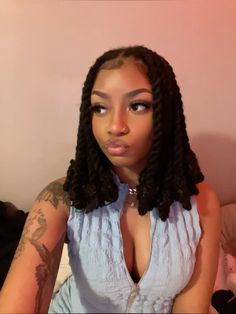 Loc Bob, Big Box Braids Hairstyles, Short Locs Hairstyles, Faux Locs Hairstyles, Braided Hairstyles For Teens, Cute Box Braids Hairstyles, Protective Hairstyles Braids, Hair Twist Styles, Pretty Braided Hairstyles