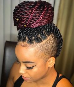 Undercut with twists Braids Shaved Sides, Braids With Fade, Mohawk Styles, Braids Knotless, Poetic Justice Braids, Shaved Hair Designs, Shaved Side Hairstyles