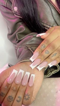 Long French Tip Nails, Nails Girly, Girly Acrylic, Nails Gel Nails, Simple Acrylic Nails, French Acrylic Nails