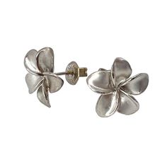 Hawaiian Heirloom Jewelry 14 Karat White Gold Plumeria Flower Earrings from Maui, Hawaii Width: 14mm Weight: 2.33 grams These are stud earrings for pierced ears and solid 14k white gold. If you are going to buy a Hawaiian jewelry then do yourself a favor and get a real one handmade and shipped from Maui, Hawaii. Handmade in Hawaii