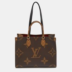 LOUIS VUITTON Reverse Monogram Canvas Giant Onthego MM BagFrom Louis Vuitton's Monogram Giant capsule collection comes this Onthego bag that presents the iconic pattern in a new style. It features the signature logo and flower motifs in a super sized format. This creation is a structured tote with an open top, spacious interior, polished hardware, and two handles. Mark a striking statement everywhere you go with this phenomenal piece. Size: Height: 27 cm, Width: 14 cm, Length: 35 cmMaterial: LeatherDelivery 5-8 or 10-15 working days Please note that during high season and Sale period, delivery times may be affected We accept payment with a Credit card, Debit card, or PayPal. Onthego Mm, Luxury Clothing Brands, Prada Jewelry, Flower Motifs, Capsule Collection, Open Top, Signature Logo, Burberry Bag, Kids Bags