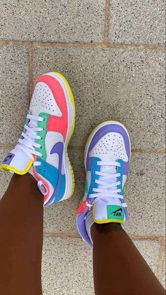 Παπούτσια Nike Free, Buty Jordan, Обувь Air Jordan, Nike Shoes Women Fashion, Skor Sneakers, Trendy Shoes Sneakers, Preppy Shoes, Nike Shoes Girls, Pretty Shoes Sneakers