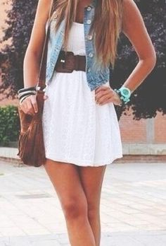 Summer dress If you like this picture - follow my pinterest @MuteFashion or visit my official blog: https://www.zkkoo.com Look Boho Chic, Skirt Diy, Cute White Dress, Mode Tips, Coachella Outfit, Vanessa Hudgens, Maxi Skirts, Looks Style, Inspired Outfits