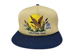 Vintage ICI Seeds Field Sign Team hat. Snapback closure with a khaki crown and embroidered graphics Brand: Swingster Size: Adjustable (One Size Fits Most) Condition: Good Flaws: Light wear throughout. Faint staining to sweatband Vintage Outdoor Baseball Cap With Embroidered Logo, Hat Patches, Mallard Duck, Duck Hunting, Mallard, Snapback Cap, Hats Vintage, Graphic Shirts, Trucker Cap