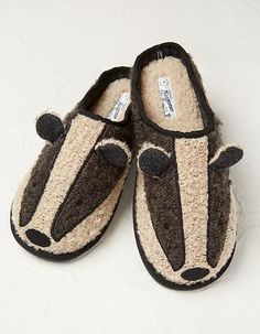 Hippie Grunge, Men's Slippers, Swag Shoes, Fat Face, New Energy, Slipper Shoes, Gi Joe, Mens Slippers, Dandy