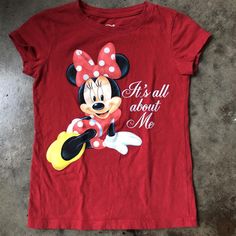 Girls m or womens xs Minnie Mouse shirt “it’s all about me” #minniemouse Minnie Mouse Shirt, Minnie Mouse Shirts, Girl M, All About Me, Disney Ladies, About Me, Women's T Shirt, Minnie Mouse, Womens Tops