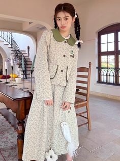 ❤︎ Retro Jacquard buttoned jacket + Jacquard buttoned flared skirt❤︎ Gray Skirt, Flared Skirt, Jacket Buttons, Gray Green, Flare Skirt, Green And Grey, Skirt, Grey, Green