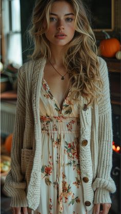 Thanksgiving Outfits For Women, Trendy Overalls, Chic Style Inspiration, Classic Thanksgiving, Thanksgiving Outfit Ideas, Thanksgiving Outfit Women, Cute Thanksgiving Outfits, What To Wear Fall, Thanksgiving Outfits