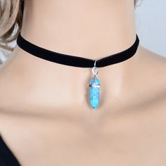 Crystal Envision Choker Black Velvet Choker Necklace, Goth Outfit Ideas, Gothic Stuff, Trendy Chokers, Couples Rings, Boho Jewels, Gothic Boho, Goth Outfit