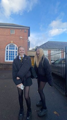 British School Uniform Girl, British Secondary School Aesthetic, British School Aesthetic, School Snaps, Uk Girl, British Girls, Private School Uniforms