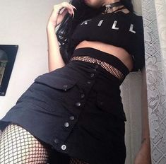 Mode Ulzzang, Egirl Fashion, E Girl Outfits, Latina Fashion Outfits, Aesthetic Grunge Outfit, Elegante Casual, Punk Outfits, Swaggy Outfits, Alternative Outfits