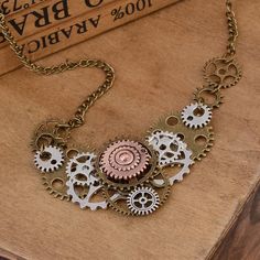 Looking for a must-have steampunk necklace? Look no further! Stainless steel pendant: will not blacken or rust Reinforced and elegant structure Composition: metal alloy of zinc Size: 4.6cm x 5.2cm Steampunk Hats, Steampunk Tendencies, Necklace Chain Types, Steam Punk Jewelry, Steampunk Gears, Steampunk Accessories, Steampunk Necklace, Assemblage Jewelry, Punk Jewelry