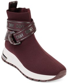 in stock Dkny Shoes, Sock Sneakers, Most Comfortable Shoes, Knit Sneakers, Sneakers Mode, Boots Women, Sneakers Online, Cool Socks, Street Chic