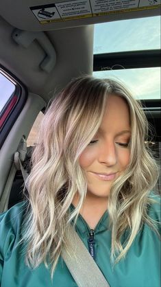 #BlondeHairGoals #BlondeTransformation #HairMakeover #BlondeBeauty #BlondeAmbition #HairInspo #BlondeBombshell #BlondeJourney #NewHairWhoDis #BlondeVibes #HairTransformation #BlondeLife #BlondeHighlights #BlondeObsessed #BlondeMagic Partial Highlights Blonde Short Hair, Blonde Highlights With Toner, Full Foil Highlights Blonde Low Lights, Medium Length Haircut With Layers And Blonde Highlights, Icy Blonde Partial Highlights, Ashy Blonde Partial Highlights, Lived In Blonde 2023, Partial Platinum Highlights, Blond Partial Highlights