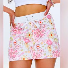 Vacation Luau Hawaiian Style Themed Skirt New With Tags Barbie Authentic F21 Y2k Style Mini Length Summer Bottoms, Y2k Pink Bottoms For Summer, Y2k Style Pink Bottoms For Summer, White Y2k Bottoms For Summer, Spring Mini Skort In Y2k Style, Y2k Mini Skort For Summer, Y2k Mini Skort For Spring, Spring Y2k Mini Skort, Y2k Style Mini Skort For Summer