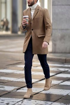 Men’s Brown Coat Outfit, Tan Peacoat Outfit Men, Men’s Overcoat Outfit, Men Coat Outfit Casual, Overcoat Men Outfit Street Styles, Older Mens Winter Fashion, Mens Winter Outfits Classy, Mens Overcoat Outfit, Mens Peacoat Outfit