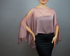 A very elegant chiffon shawl / cape for your wedding party or evening dress. Made of soft and light chiffon.  Color: mauve  (other colors are available) Size: unique (fits all), but if you have any doubts, please contact me You can use it as a wrap, shawl or stola. WE have matching bags in our Etsy Shop! WE accept credit cards! Chiffon Capelet, Formal Wrap, Chiffon Bolero, Wedding Capelet, Beige Champagne, Black Shrug, Bridal Shrug, Shawl Wedding, Wedding Shrug