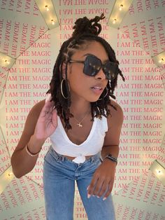 Lox Hairstyles Short, Starter Locs Professional Styles, Braid Out Locs Styles, Different Types Of Locs For Women, Loc Styles Medium Black Women, Textured Locs Styles, Dreadlocks On Black Women, Summer Locs For Black Women, Locs Fashion Style