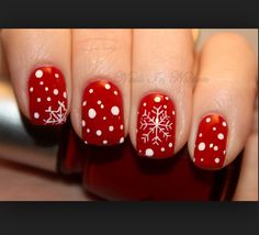 Xmas Snowflake Manicure, Christmassy Nails, Cute Red Nails, Cute Christmas Nails, Holiday Nail, Holiday Nail Art, Manicure Nails, Snow Flakes