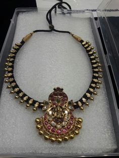 South Indian Jewellery Traditional, Jewellery Traditional, Temple Jewelry, Gold Necklace Indian Bridal Jewelry, Fancy Jewellery Designs, Antique Jewelry Indian, Gold Pendant Jewelry